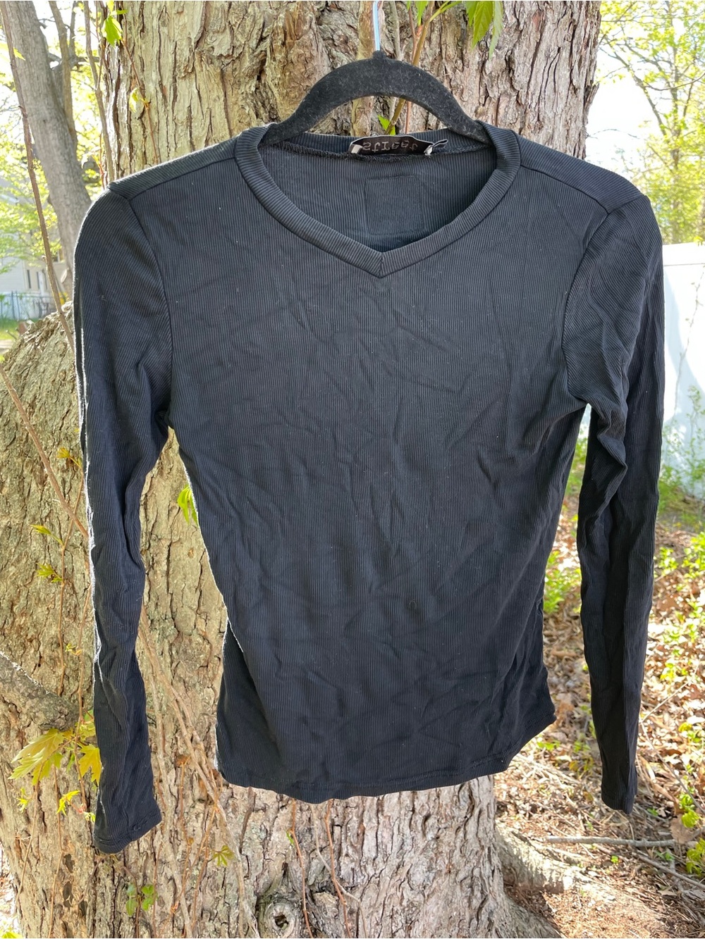 Street V neck long sleeve tee